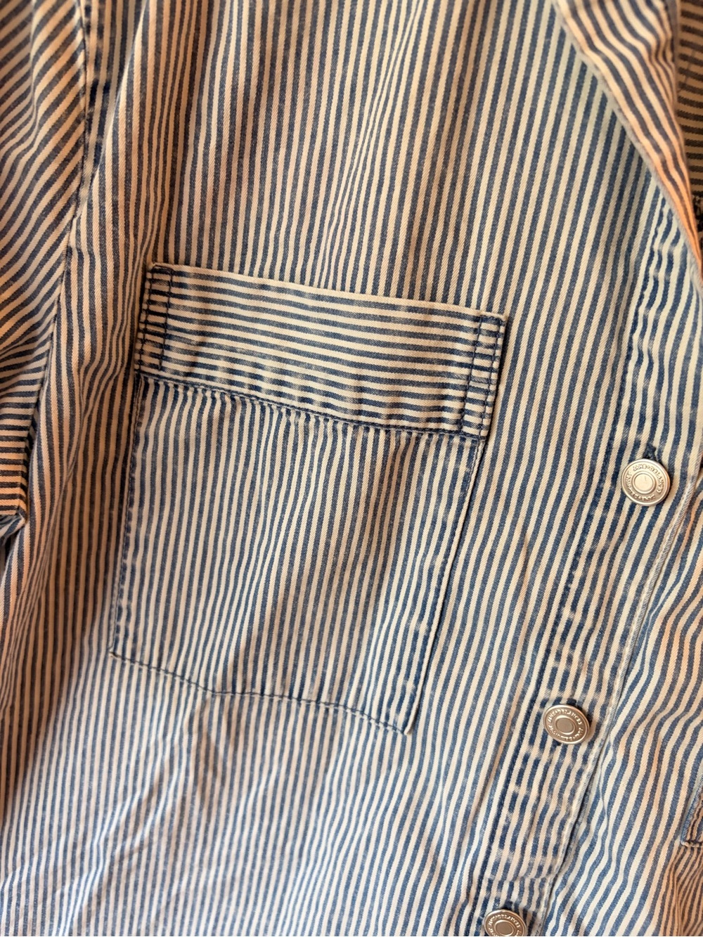 Striped Blue Short-Sleeve 100% Cotton Shirt. Women’s M summer / spring/ fall top - Picture 2 of 12